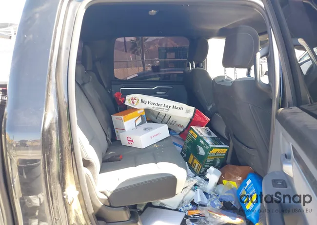 1C6SRFFT3MN643641: 43241538