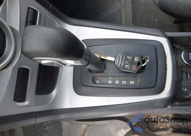 3FADP4EJ8FM210945: 43241559