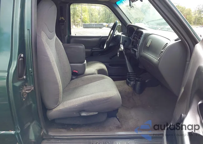 1FTYR14X4XTA61074: 43241762