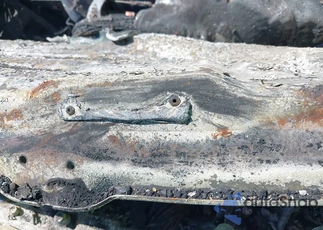 1FMDK06146GA33784: 43241771