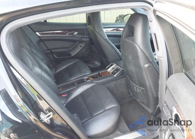 WP0AF2A70DL075912: 43241840