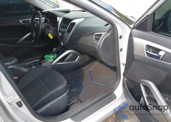 KMHTC6AD4GU275698: 43241861