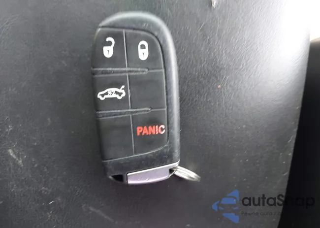 2C3CDZAG1HH633216: 43243011