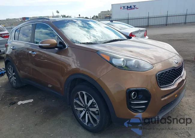 KNDPN3AC2J7419714: 43243240