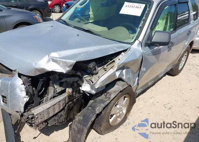 1FMCU0DG8AKA47173: 43242465