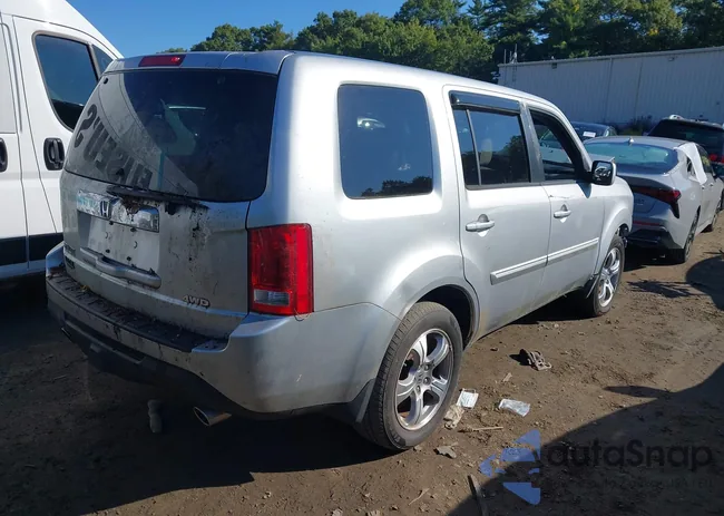 5FNYF4H49CB012783: 43242543