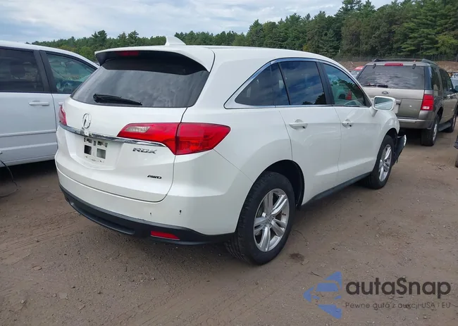 5J8TB4H52EL000944: 43243868