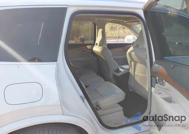 YV4A22PL9K1497781: 43243945