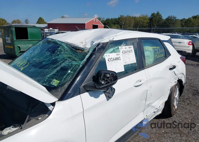 KL79MNSL7PB074740: 43244002