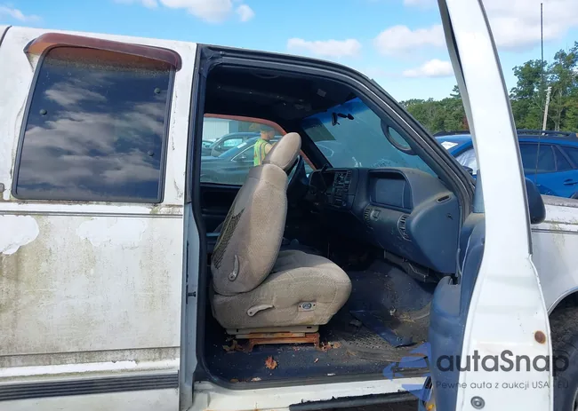 2GCEK19R5W1175624: 43244042