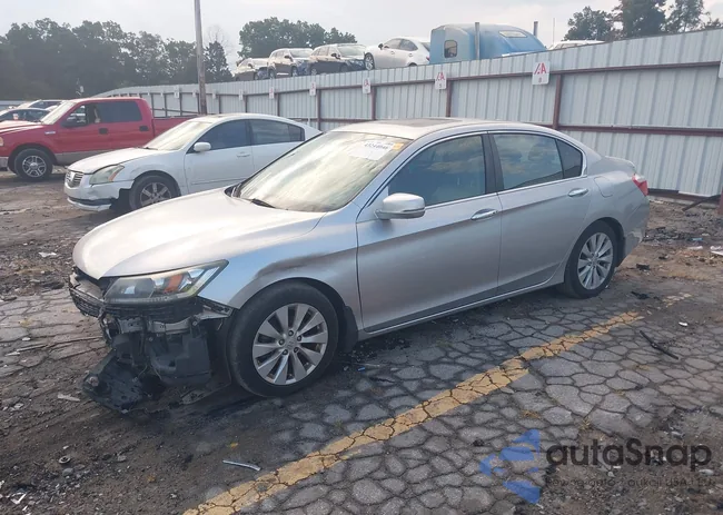 1HGCR2F84DA263816: 43244046