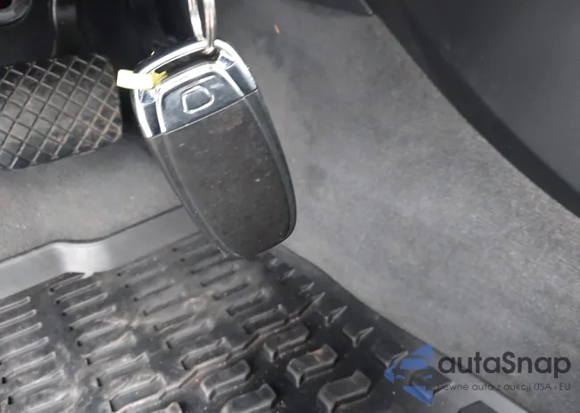 WA1LFAFP5FA138975: 43244064