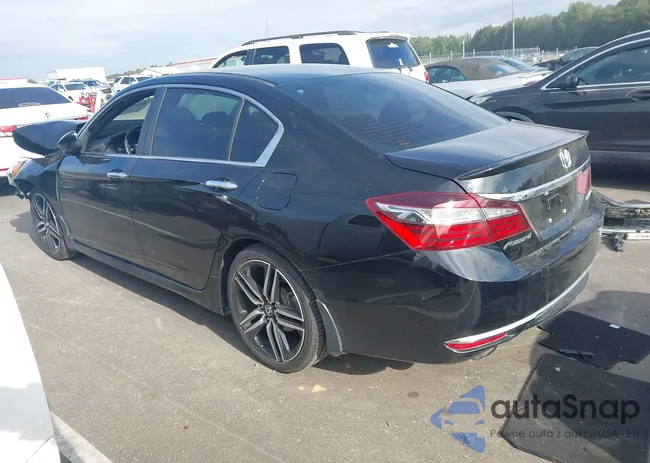 1HGCR2F53GA083785: 43244117