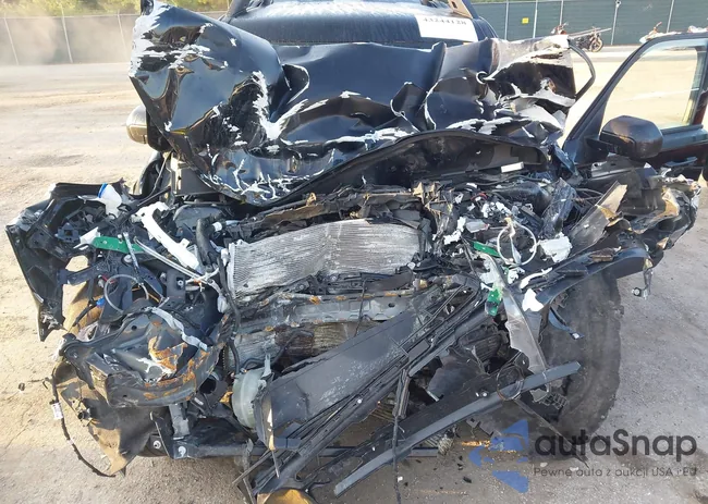 3FMCR9C68NRE13892: 43244128