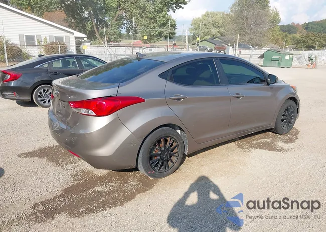 5NPDH4AE3BH042051: 43244252