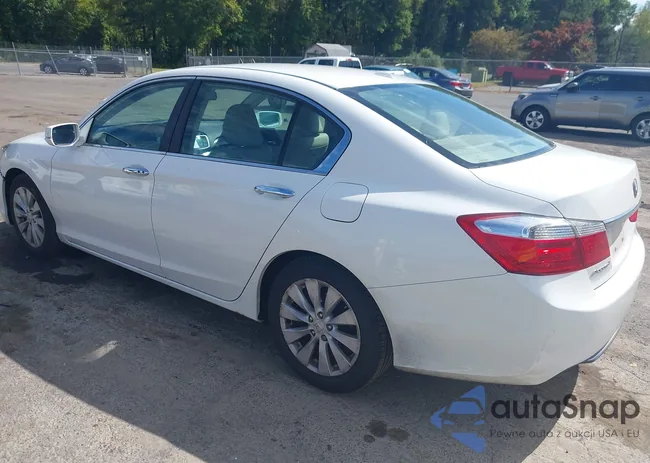 1HGCR2F86FA020706: 43244278