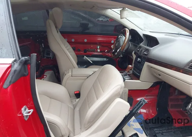 WDDKJ8JB3DF201176: 43244412