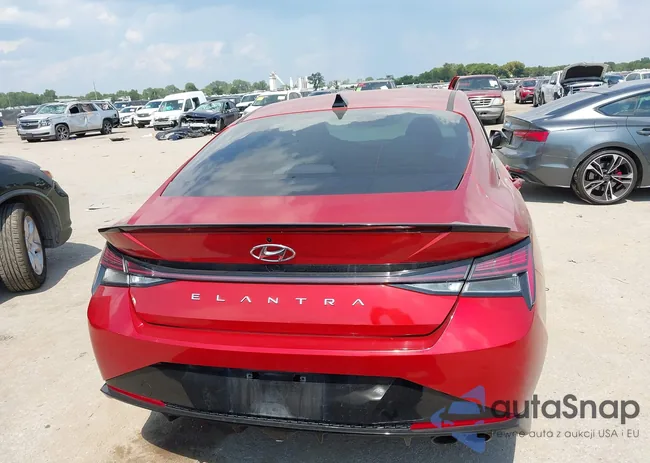 KMHLR4AF4NU295449: 43244416