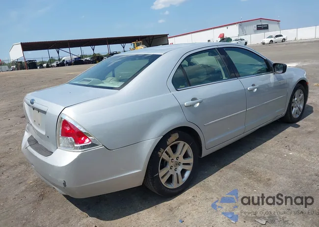 3FAFP081X6R106103: 43244440