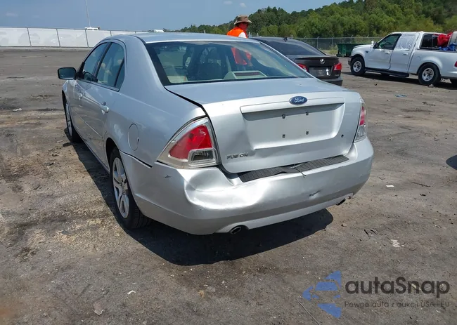 3FAFP081X6R106103: 43244440