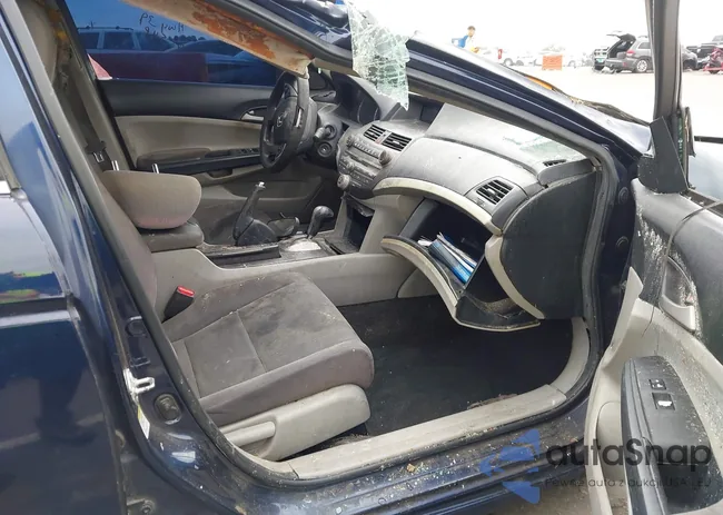 1HGCP2F40CA002488: 43243485