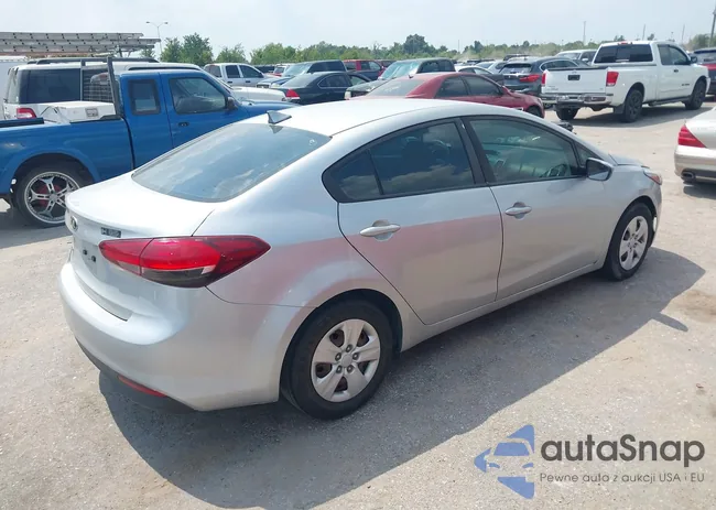 3KPFK4A73JE203352: 43243521