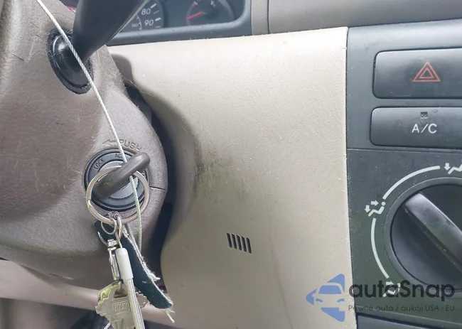 2T1BR32E96C687244: 43243700