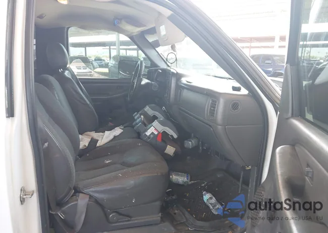 1GCHC24U26E107274: 43243748