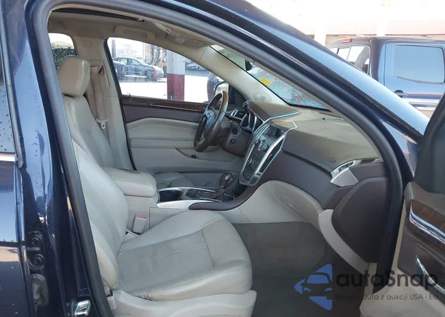 3GYFNAEY6AS654070: 43243764