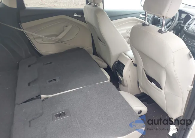 1FMCU9GD1JUA17586: 43243779