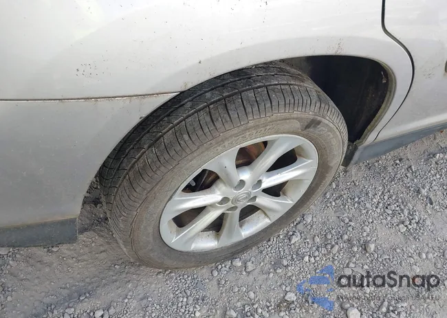 2T2HK31UX9C100105: 43243835