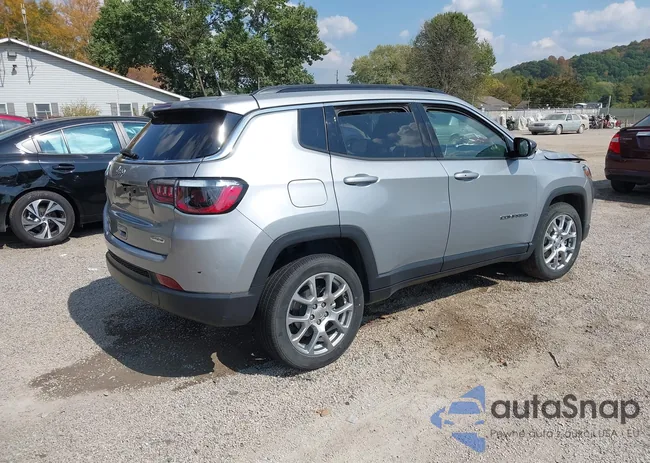 3C4NJDFBXNT175997: 43244958