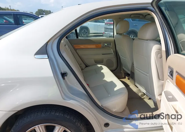 3LNHM26TX7R664249: 43245042