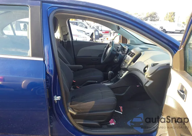 1G1JC5SHXE4200467: 43245143