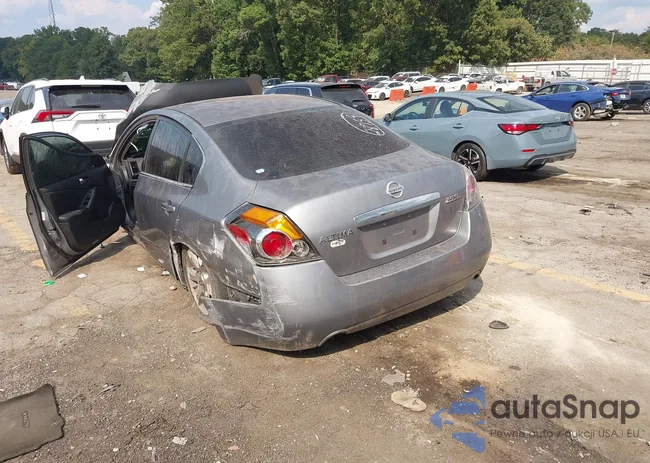 1N4AL21E39N417832: 43245217