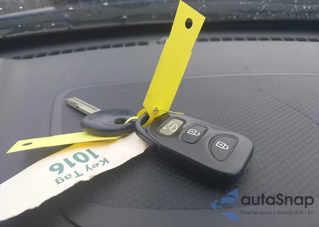 KMHTC6AD4GU262613: 43244557