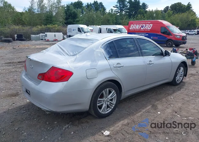 JN1CV6AR3CM974098: 43244572