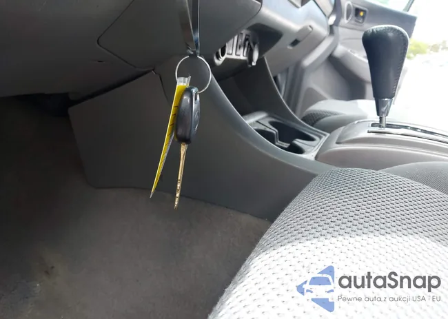 3TMLU4EN8BM075879: 43244599