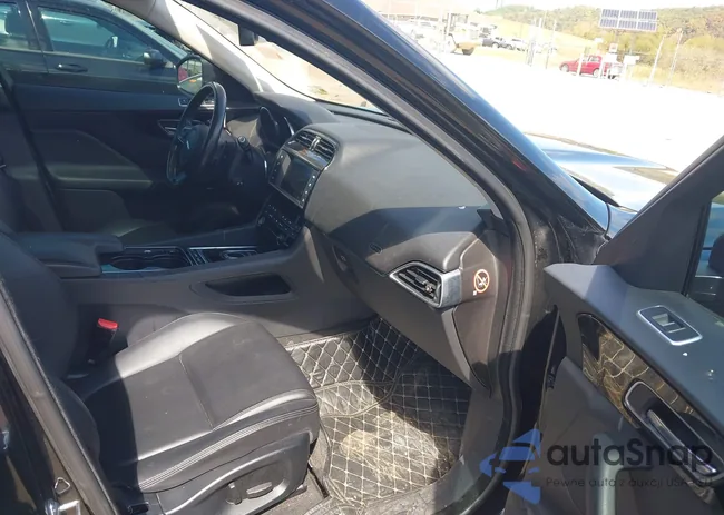 SADCJ2BV4HA882069: 43244785