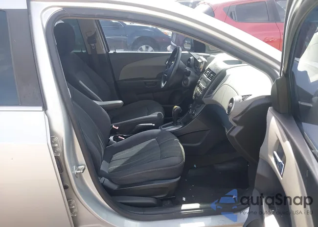 1G1JC5SH0D4241799: 43246041