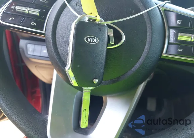 3KPF24AD8ME277425: 43246204