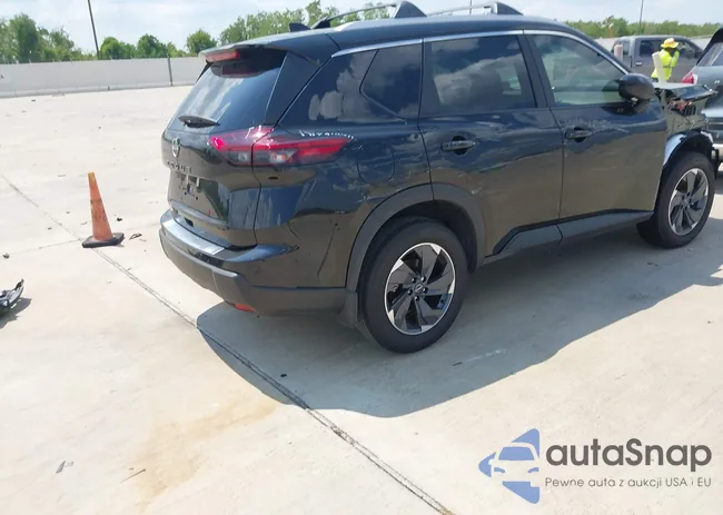 5N1BT3BA2SC843475: 43246268