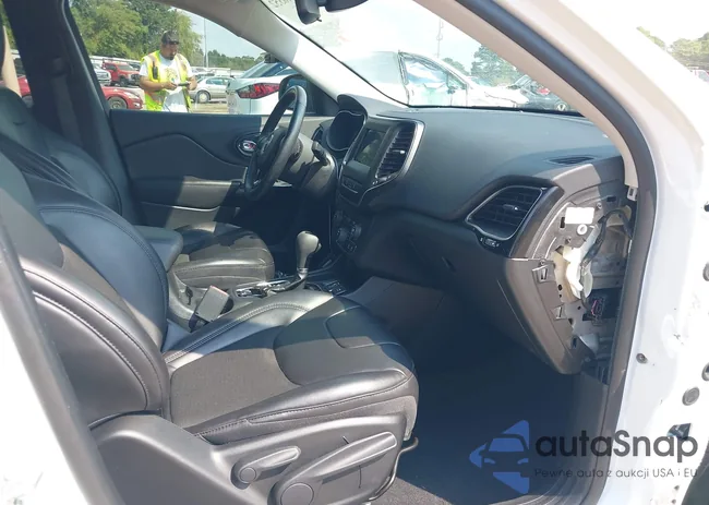 1C4PJLLB9MD174156: 43246352