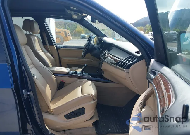 5UXZW0C55D0B92892: 43246456