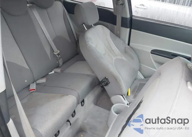 KMHCM36CX7U035129: 43245503