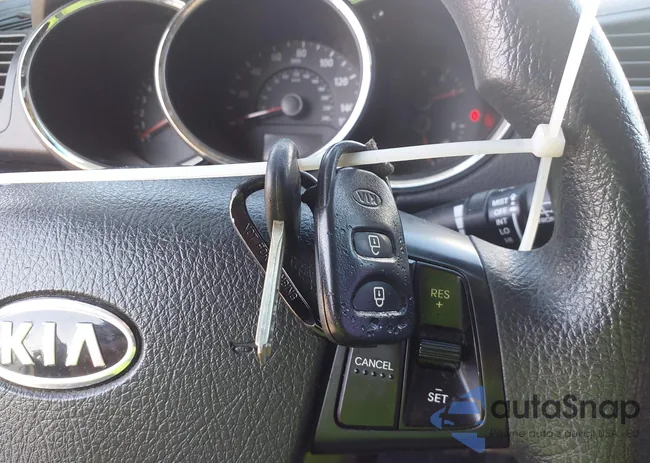 5XYKT3A17CG261018: 43245574