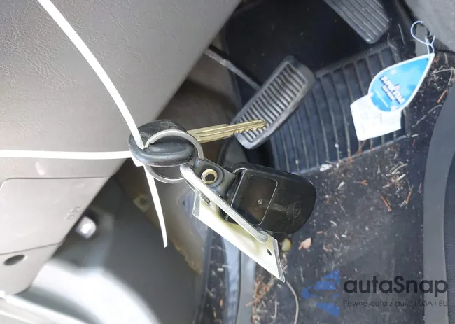 KM8SC73E14U664785: 43245601