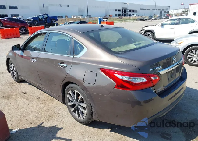 1N4AL3AP3GC277992: 43245799