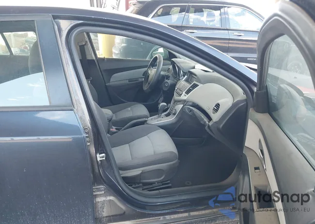 1G1PA5SH9E7147176: 43246930