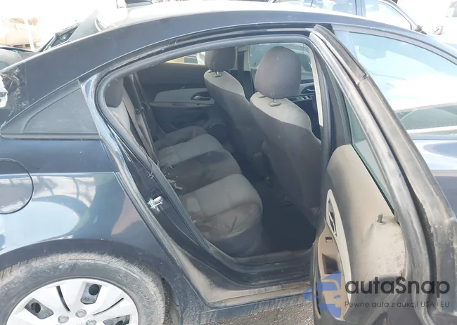 1G1PA5SH9E7147176: 43246930